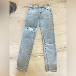 Women's Light Blue Distressed Jeans | Pistola